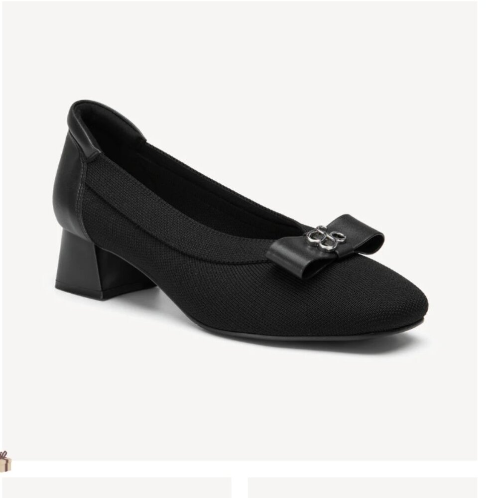 Cosy Island Bow Round Toe Heeled Pumps in NAVY BLUE (pictured in black)